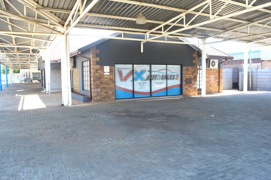 Commercial Property for Sale in Collerville North West